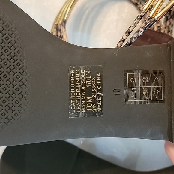 Tory Burch Mignon Rings Sandals Women's Size 10 But Fits Like A 9.5 - Picture 11 of 14